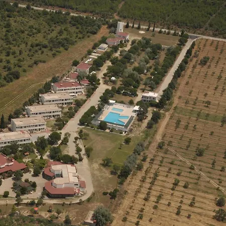 Kum Otel