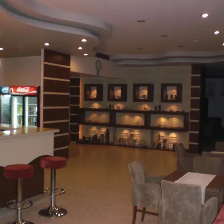 Otel Kum 3*