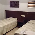 ホテル Kum エジェアバト