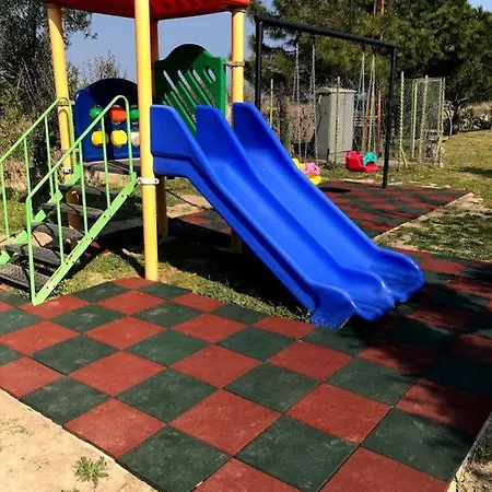 מלון Kum אג'אבאט